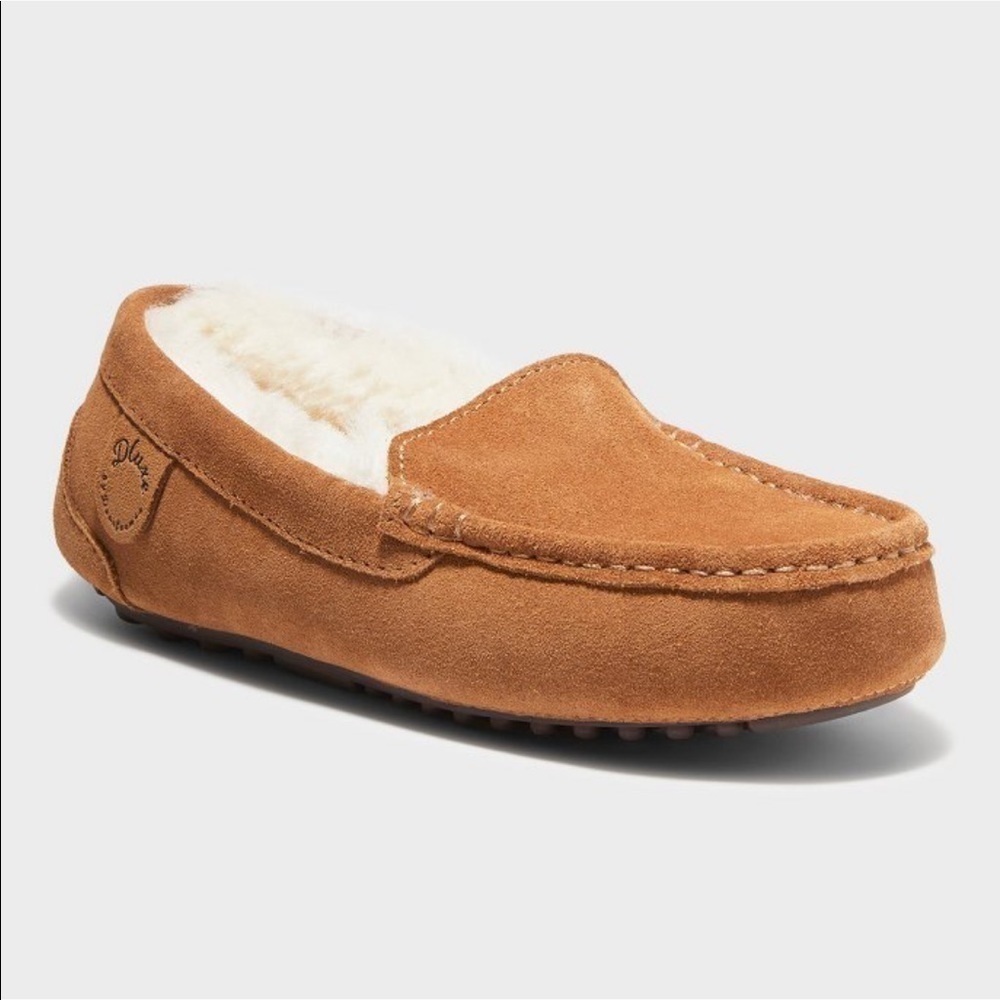 Dearfoams dluxe Fernie moccasin genuine shearling nwt